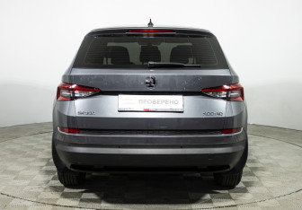 Подержанный автомобиль Skoda Kodiaq 2018 года (6 фото)