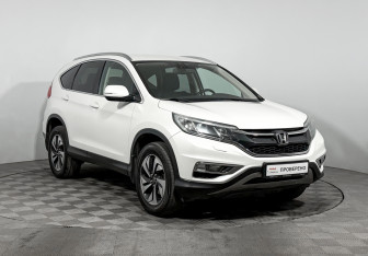 Подержанный автомобиль Honda CR-V 2015 года (3 фото)