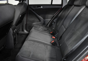 Подержанный автомобиль Volkswagen Tiguan 2016 года (11 фото)