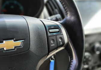 Подержанный автомобиль Chevrolet TrailBlazer 2012 года (18 фото)