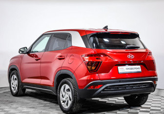 Подержанный автомобиль Hyundai Creta 2021 года (7 фото)
