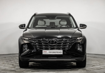 Подержанный автомобиль Hyundai Tucson 2021 года (2 фото)