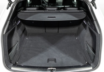 Подержанный автомобиль Audi Q5 2021 года (25 фото)