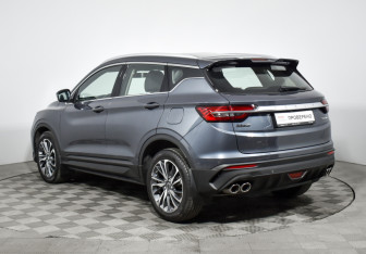 Подержанный автомобиль Geely Coolray 2021 года (7 фото)