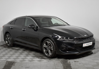 Подержанный автомобиль Kia K5 2021 года (3 фото)