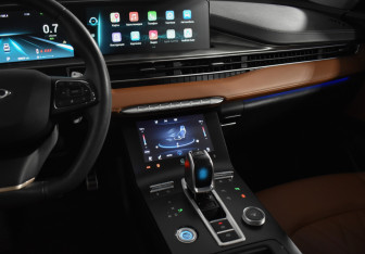 Подержанный автомобиль Chery Tiggo 8 Pro Max 2023 года (20 фото)