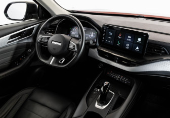 Подержанный автомобиль Haval F7x 2022 года (16 фото)