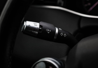 Подержанный автомобиль Land Rover Range Rover Evoque 2020 года (24 фото)