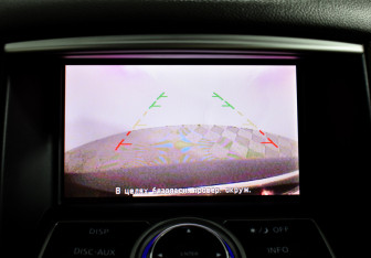 Подержанный автомобиль Infiniti QX50 2015 года (19 фото)