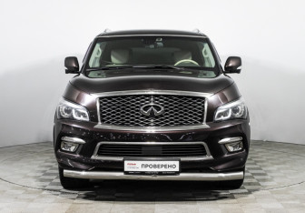 Подержанный автомобиль Infiniti QX80 2015 года (2 фото)