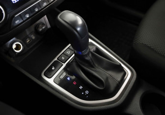 Подержанный автомобиль Hyundai Creta 2017 года (12 фото)