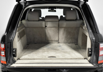 Подержанный автомобиль Land Rover Range Rover 2013 года (23 фото)