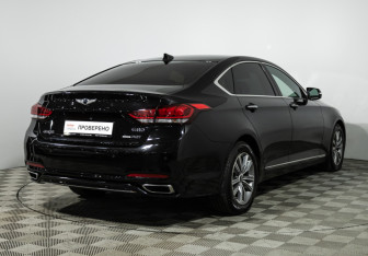 Подержанный автомобиль Genesis G80 2017 года (5 фото)