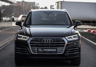 Подержанный автомобиль Audi Q5 2020 года (3 фото)