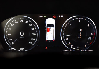 Подержанный автомобиль Volvo XC90 2018 года (20 фото)