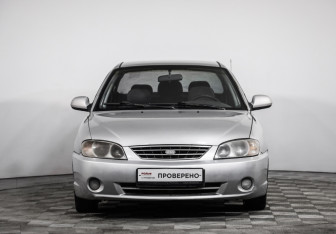 Подержанный автомобиль Kia Spectra Sedan 2007 года (2 фото)