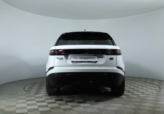 Подержанный автомобиль Land Rover Range Rover Velar 2017 года (6 фото)