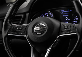 Подержанный автомобиль Nissan Qashqai 2019 года (11 фото)