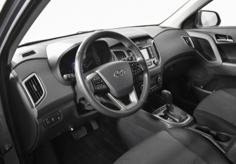 Подержанный автомобиль Hyundai Creta 2021 года (9 фото)