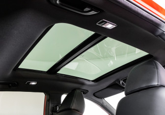 Подержанный автомобиль Geely Coolray 2021 года (26 фото)