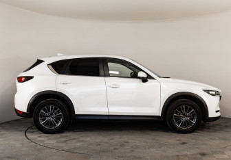 Подержанный автомобиль Mazda CX-5 2019 года (4 фото)