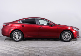 Подержанный автомобиль Mazda 6 Sedan 2019 года (4 фото)