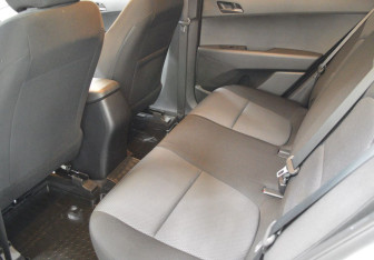 Подержанный автомобиль Hyundai Creta 2017 года (11 фото)