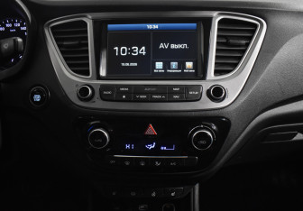 Подержанный автомобиль Hyundai Solaris Sedan 2020 года (15 фото)