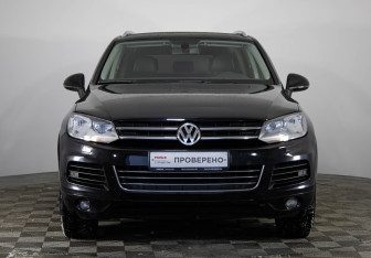 Подержанный автомобиль Volkswagen Touareg 2011 года (2 фото)
