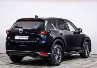 Подержанный автомобиль Mazda CX-5 2021 года (5 фото)