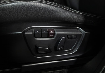 Подержанный автомобиль BMW X3 2014 года (19 фото)