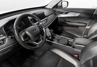 Подержанный автомобиль Chery Tiggo 4 Pro 2023 года (9 фото)