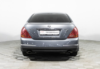 Подержанный автомобиль Nissan Teana 2007 года (6 фото)