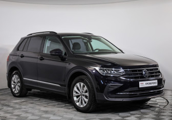 Подержанный автомобиль Volkswagen Tiguan 2021 года (3 фото)