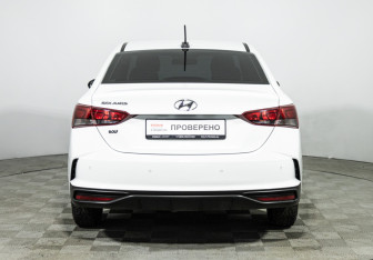 Подержанный автомобиль Hyundai Solaris Sedan 2020 года (6 фото)