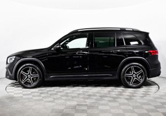 Подержанный автомобиль Mercedes-Benz GLB 2020 года (8 фото)
