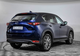 Подержанный автомобиль Mazda CX-5 2019 года (5 фото)