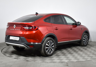 Подержанный автомобиль Renault Arkana 2020 года (5 фото)