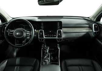 Подержанный автомобиль Kia Sorento 2020 года (13 фото)