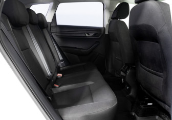 Подержанный автомобиль Skoda Karoq 2021 года (17 фото)