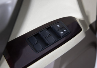 Подержанный автомобиль Lexus GX 2014 года (26 фото)