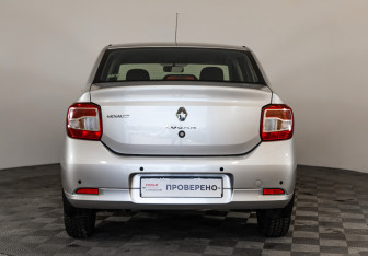 Подержанный автомобиль Renault Logan Sedan 2016 года (6 фото)