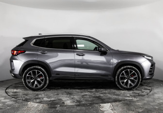 Подержанный автомобиль Exeed LX 2022 года (4 фото)