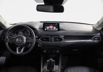 Подержанный автомобиль Mazda CX-5 2022 года (9 фото)