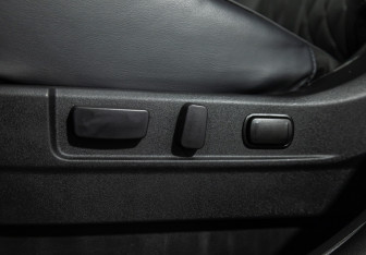 Подержанный автомобиль Mitsubishi Outlander 2022 года (17 фото)