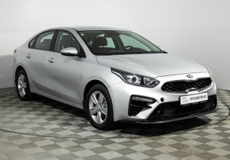 Подержанный автомобиль Kia Cerato Sedan 2019 года (3 фото)