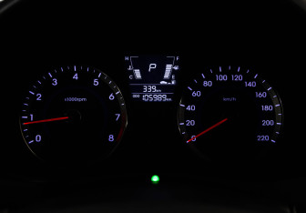 Подержанный автомобиль Hyundai Solaris Sedan 2012 года (17 фото)