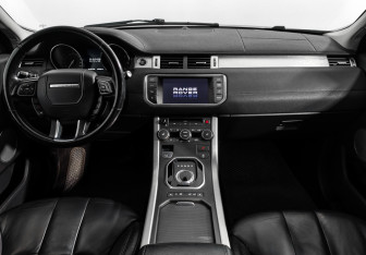 Подержанный автомобиль Land Rover Range Rover Evoque 2013 года (14 фото)