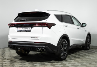 Подержанный автомобиль Jetour X70 2023 года (5 фото)