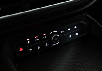 Подержанный автомобиль Haval F7x 2020 года (17 фото)